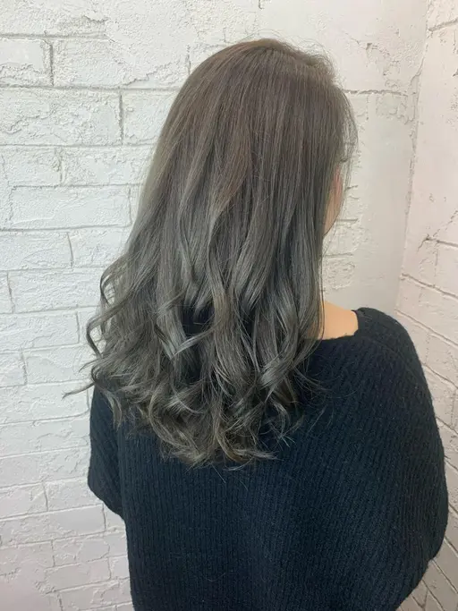 ⭐1番人気⭐カット & 高発色カラー &トリートメント🦋✨