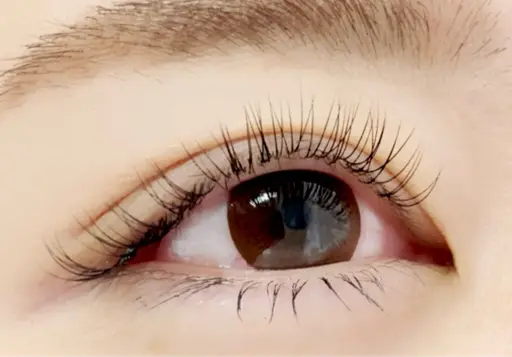 すぐ予約◎マツエク✨️【オフなし】まつ毛エクステ（時間内付け放題）100本前後