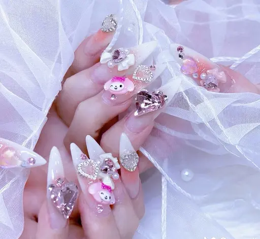 【成人式💖ネイリスト検定2級スタッフがご対応】10本長さ出し+パーツ(他店オフ込)