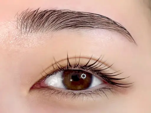 【アイブロウWax メイク付き】