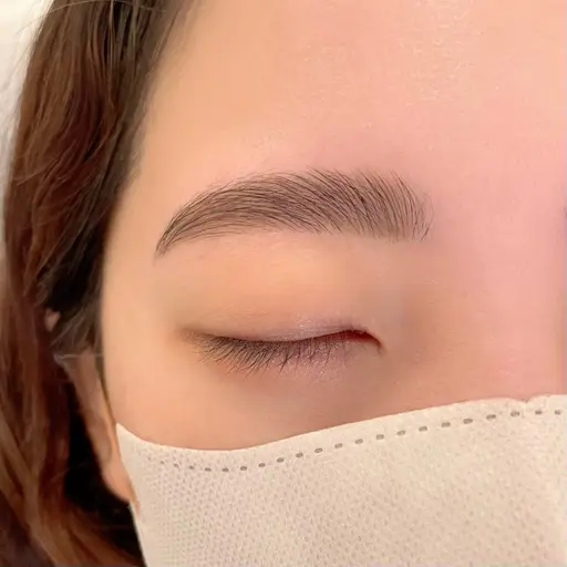 ハリウッドブロウリフト¥6,100