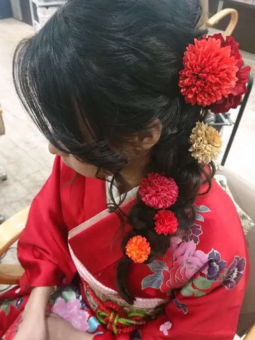 成人式振袖着付け(ヘアセット込み)