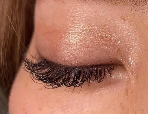 ミンク シングルラッシュ まつエクつけ放題、ポイントカラー🆗