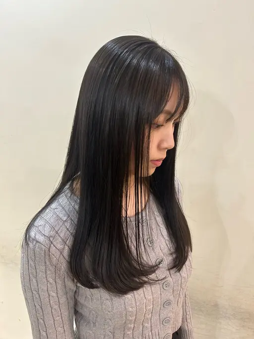 【🎀1月6日(火)限定🎀】サラサラ美髪縮毛矯正✨+補修髪質改善トリートメント🫧+炭酸泉付き