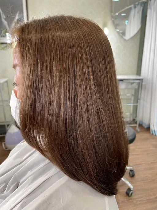 【明るく染まる傷まない白髪染めカラー】✨白髪を透明感のある髪色に！明るい白髪染めカラー✨カット付き