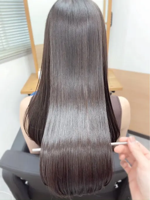 髪質改善ストレートエステ（カット、縮毛矯正、髪質改善トリートメント）※カット無し可能です。施術時間4～4.5時間