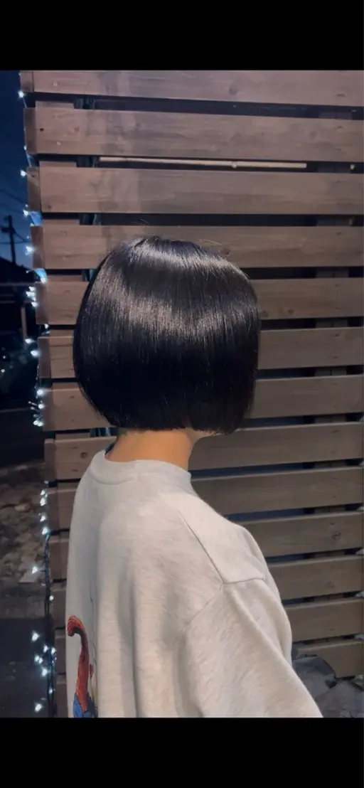 カット+🧚‍♀️サラ艶な手触り🧚‍♀️縮毛矯正