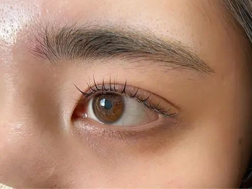 ミニモ限定🤍3回まで！まつ毛パーマ/パリジェンヌ🤍トリートメント付¥8000▶︎¥5300✨