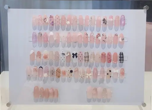 【オフあり】ガーリーネイル♪定額シンプルアート2本コース🍒