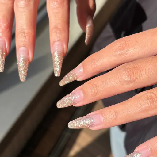 平日限定🌟長さだし10本⭐︎ワンカラーorラメグラデーション⭐︎オフ無しのみ🌟