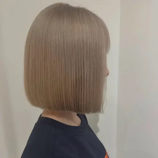 【 29歳以下限定✨️ 】似合わせカット➕髪質改善LOA 1 ステップトリートメント👱🏽♀️🩰