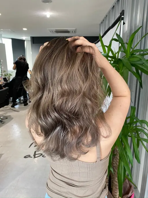 ✨限定✨✨人数限定潤いカラー❗️❗️✨✨＋✨✨潤いトリートメント✨✨¥7000