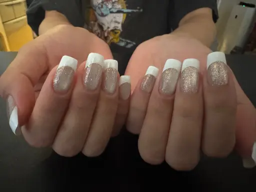 【オフあり】定番デザイン♩フレンチネイル★ウォーターケア付き 8500円