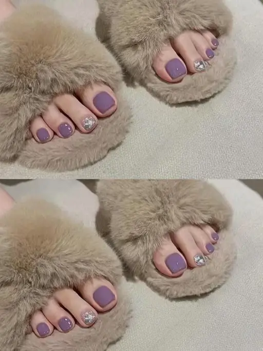 初夏☀️キラキラ🤩ワンカラー＋ストーン埋め尽くし2本(フットパス付き)