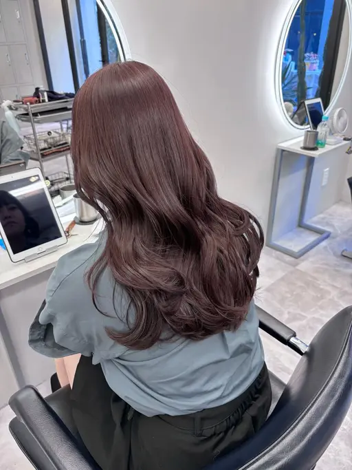 🤍🎀暖色カラーにしたい方🎀🤍 ブリーチなしダブルカラーでつくるピンクヘア+トリートメント+コテ巻き仕上げ