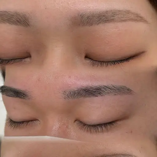 【2回目迄4400円】眉毛Wax🪼3回目以降5500円