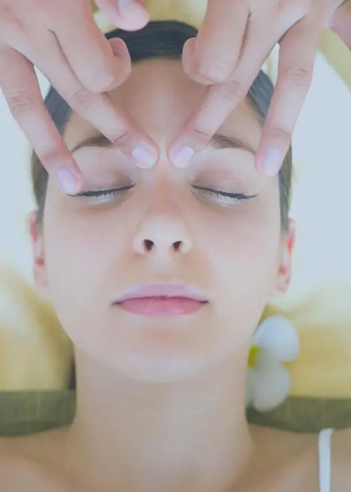 ✴☆固くなった表情筋緩める🔶フェイスマッサージ🔶セサミオイル使用➕ホットストーン(70分)