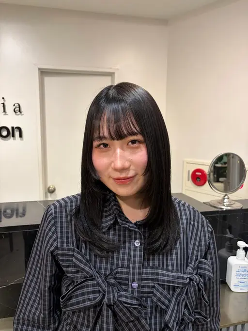 【11日限定‼️】カット+透明感カラー✨艶トリートメントサービス✨