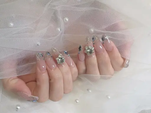 🩵本日限定価格🩵《オフあり》【チップ10本長さだし】ワンホンデザイン150分🎀【大きいパーツ１つ無料✨】