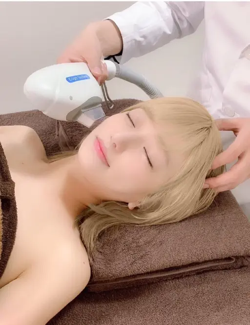 【ミニモセール限定1番人気💆‍♀️】瞬間小顔矯正×最新リフト2000ショット