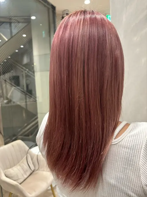 全頭ブリーチ➕オンカラー➕1stepトリートメント⭐️