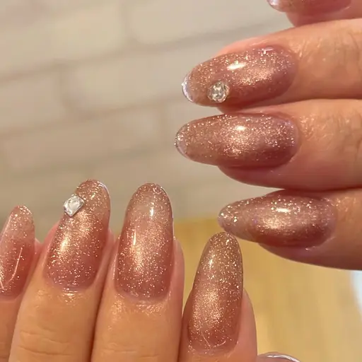 マグネットネイル／フラッシュネイル