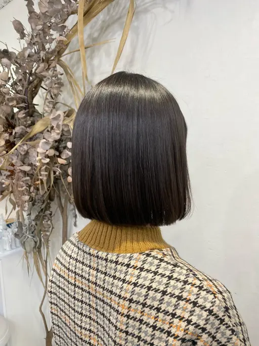 カット(ボブ)+地毛風弱酸性ストレート(縮毛矯正)