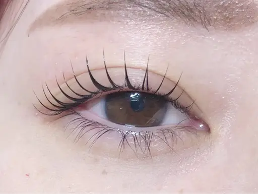 3/10(14:00 ご来店）　無料:上まつ毛パーマ