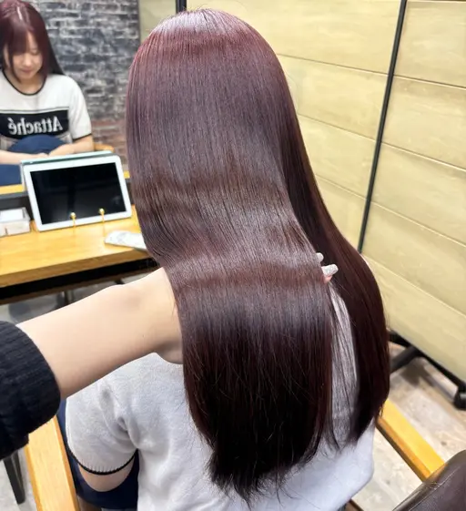 【透明感たっぷり✨】【3回目までこの料金🪄】カット＋とろけるカラー＋うる艶トリートメント🤍