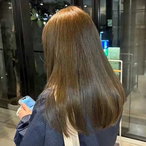 🎀ミニモ学割🎀ケアカラー＋プラチナトリートメント（ブリーチなし）4月限定🌸🤎