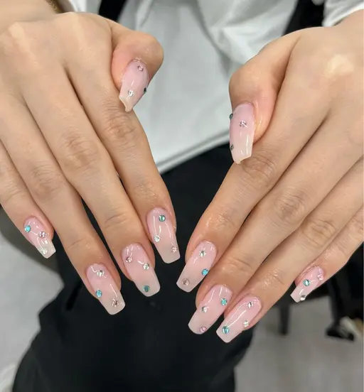 【パーツ2つプレゼント🌟】長さ出し10本+ワンカラー/ラメグラ/フラッシュ