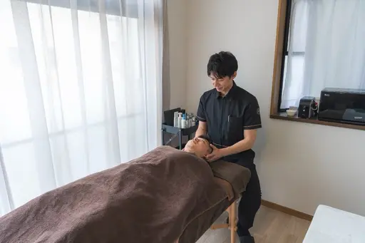 学割　フェイシャルエステ