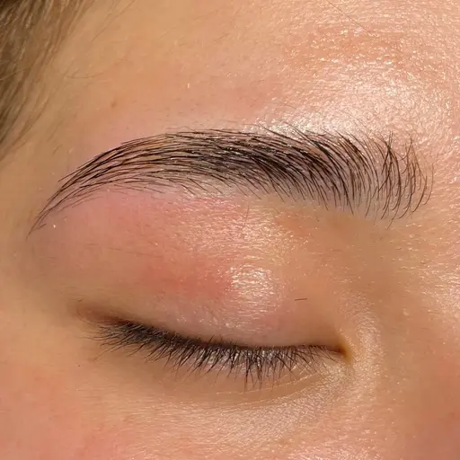 人気沸騰中🌼眉毛パーマ+WAX脱毛