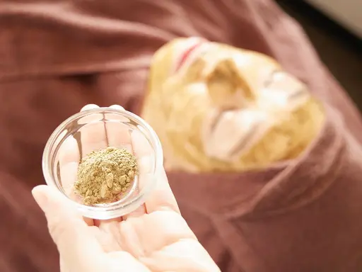 【ニキビ・ニキビ跡・くすみ・毛穴の黒ずみ・シミに✨】剥離しないハーブピーリング🌿国内産ハーブ×ドクターズライン