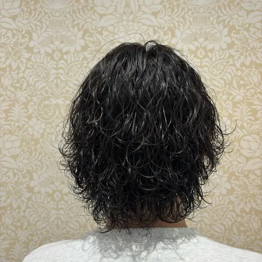 今大流行り✨　カット+波巻きパーマ🧑‍🦱
