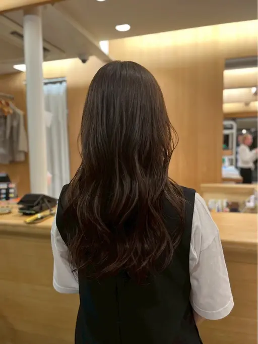 艶感ヘアカラー✨（＋1000円で透明感UPイルミナカラーに変更できます！）