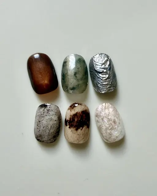 【1月28日限定】お任せ鉱物ネイルデザイン（オフあり）