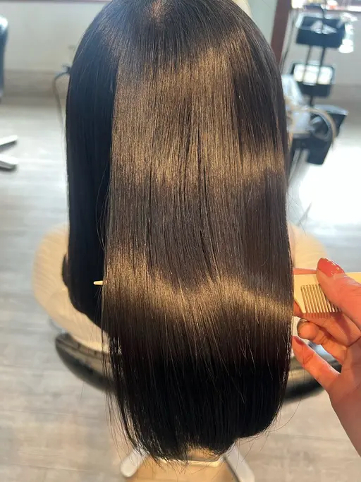 【髪質改善トリートメント】 ケラリファイン🌟シャンプーブロー込み❤️🩹