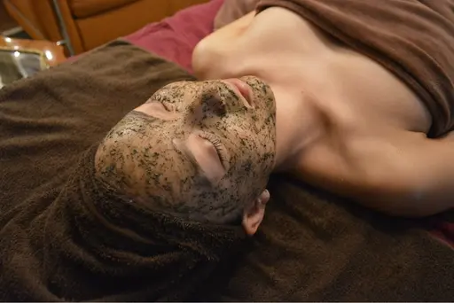 《お試し》剥けないハーブピーリング🌿【陶肌トリートメント】肌荒れ•ニキビ・毛穴・くすみが気になる方！！