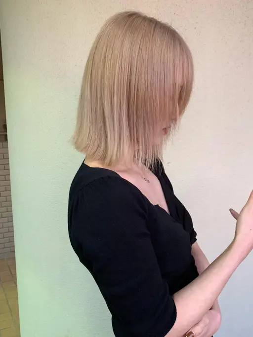 【透明感の欲しい方🫧】イルミナ・アディクシーカラー＋ブリーチカラー（ダブルカラー）＋内部補修TR