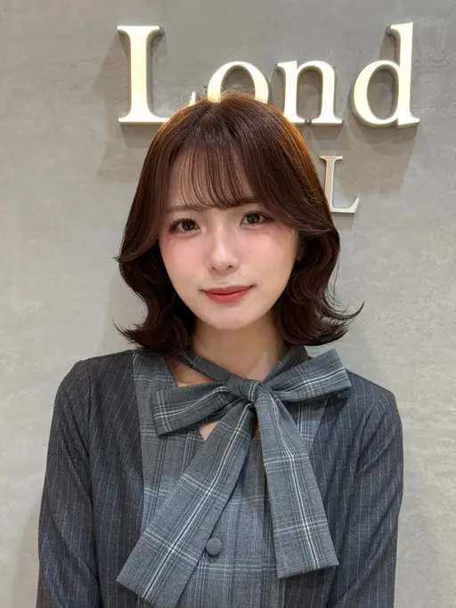 🌸黒髪卒業🌸ブリーチ無しWカラー＋似合わせカット＋高保湿うる艶トリートメント