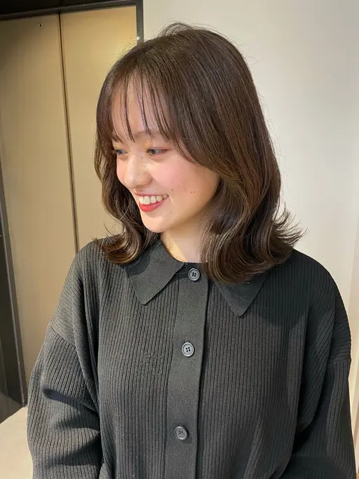 【minimo限定価格💞】Fierカット＋透明感イルミナカラー＋髪質改善aujuaトリートメント