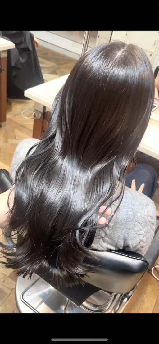 🩵人気No.1メニュー🩵カット＋ブリーチなしの透明感ダブルカラー＋トリートメント💫アイロンコテ仕上げ
