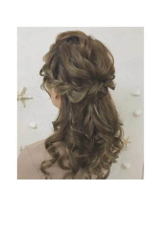 結婚式や推し活にヘアセットを