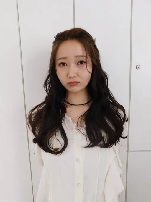 【人気No.1メニュー⭐️】❤️艶カラー＋似合わせカット❤️20%off‼️¥12430→¥9944