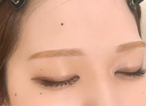 大人気の眉ブリーチ🩵➕眉ワックスセットメニュー🩵🫧
