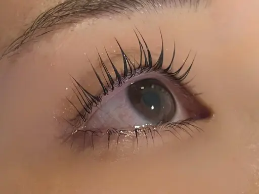 大人気メニュー✨まつ毛パーマ＋眉カット9900→4000