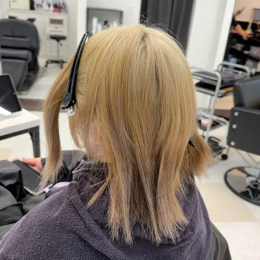 他店や市販のムラをケアブリーチで修正したい方👨🏻‍🎨✨