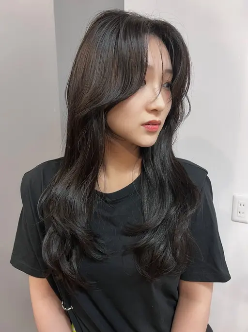 【韓国ヘア🇰🇷/くびれヘア】カット＋カラー＋新フローディアトリートメント