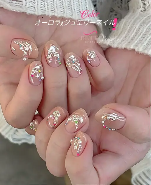 オーロラ&ジュエリーネイル¥9000